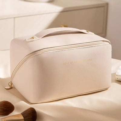PU Fashion and Convenient Makeup Bag,